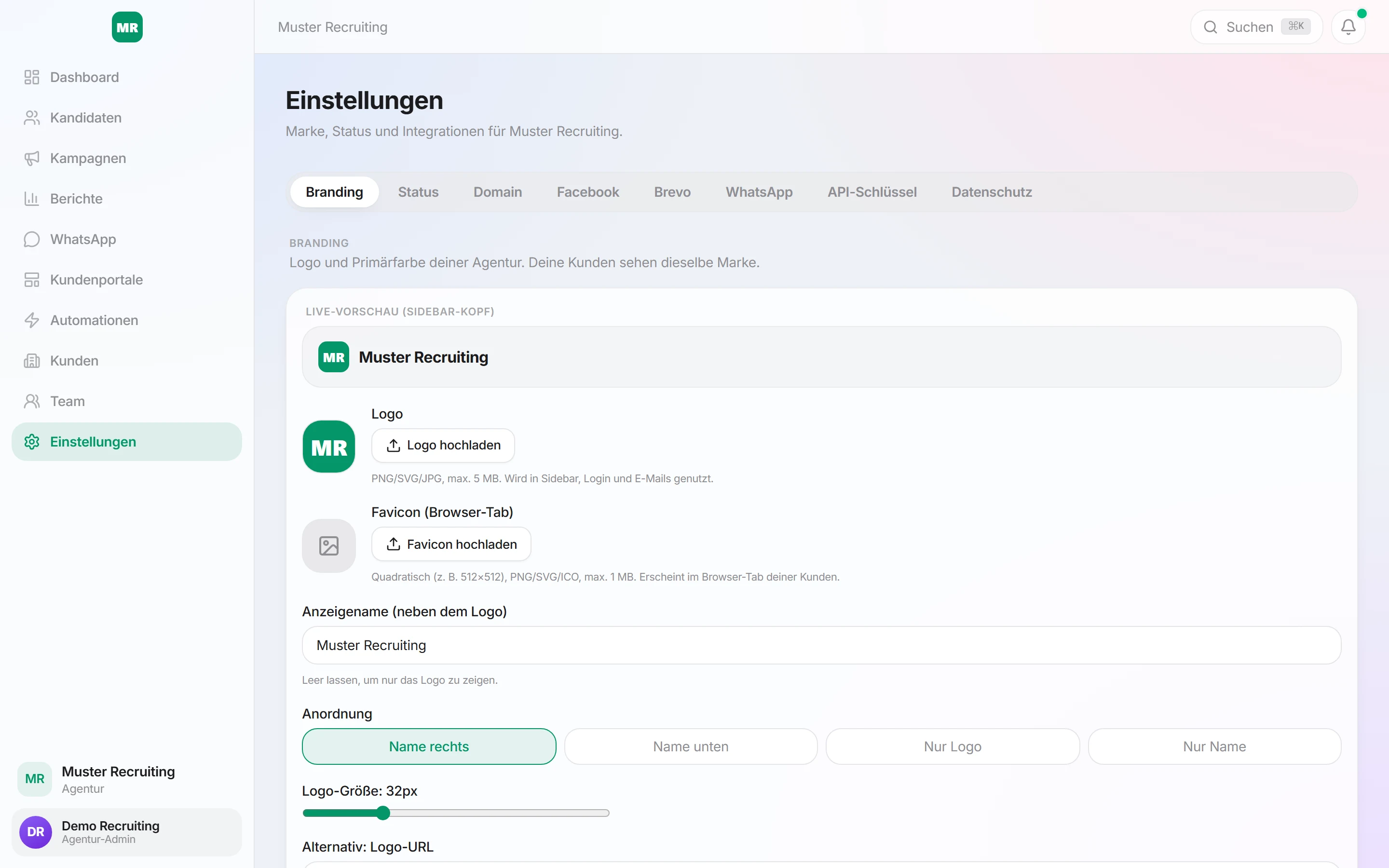 Branding-Einstellungen mit Logo, Favicon und Primärfarbe
